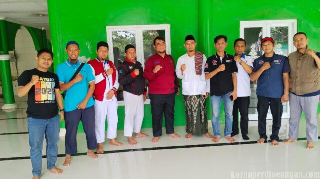 Solidaritas Tanpa Batas: SPAMK FSPMI Karawang Salurkan 250 Paket Bantuan untuk Korban Banjir Kalangligar