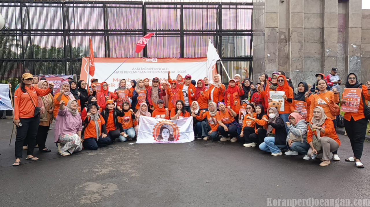 Memperingati Hari Perempuan Internasional, Partai Buruh Demo di DPR RI Usung Sepuluh Tuntutan