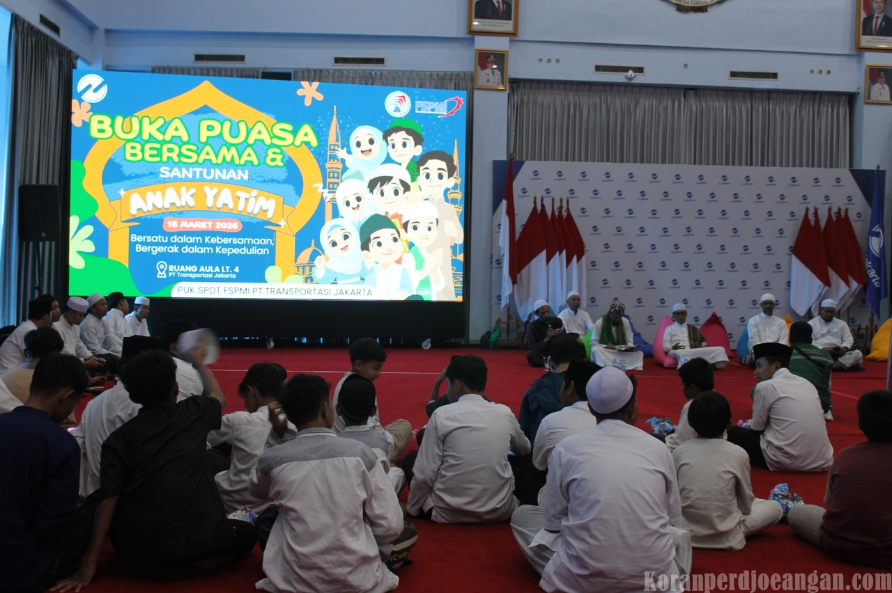 Gelar Buka Bersama, SPDT FSPMI PT Transjakarta Juga Berikan Santunan Untuk Anak Yatim