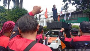 Kawal Sidang Gugatan Internal, Buruh FSPMI Sambangi PN Jakarta Timur