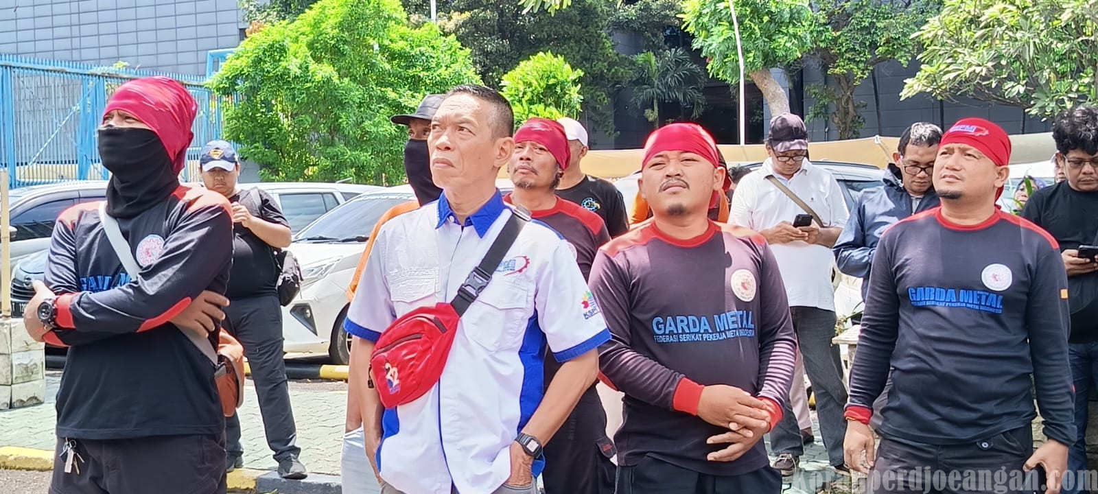 DPW FSPMI DKI Kepung Kemenaker, Tuntut THR Dibayar Penuh Tanpa Potongan