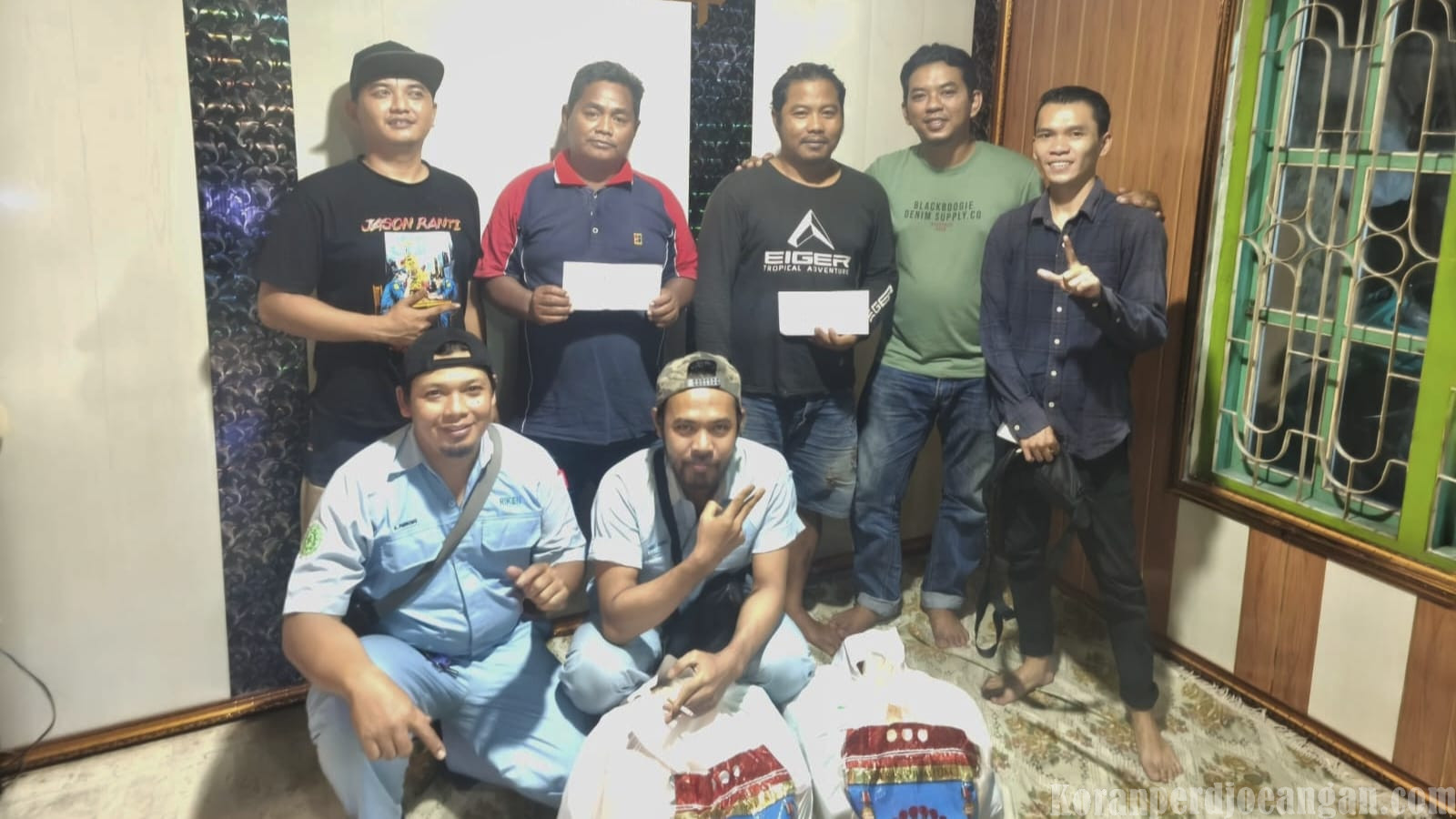 Tak Lupakan Kawan Seperjuangan, Saudara Garda Metal Parin (SGP) Salurkan THR untuk Anggota Non-Aktif Kerja