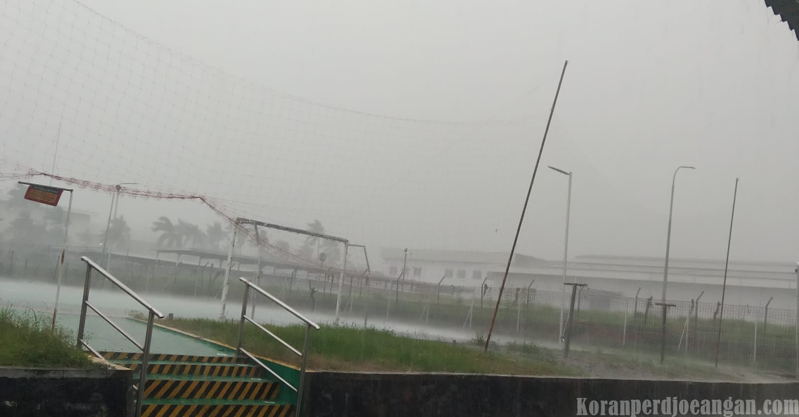 Cuaca Bekasi Hari Ini : Berawan Pagi, Hujan Siang Hingga Sore