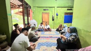 Jaga Tali Persaudaraan, PUK SPAMK FSPMI PT SAMI TF Kunjungi Keluarga Almarhum Ristino