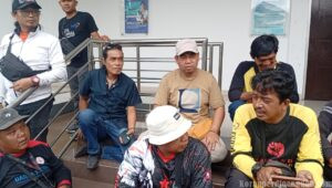 Tak Pernah Absen, Garda Metal FSPMI Konsisten Kawal Sidang Gugatan di PN Jakarta Timur