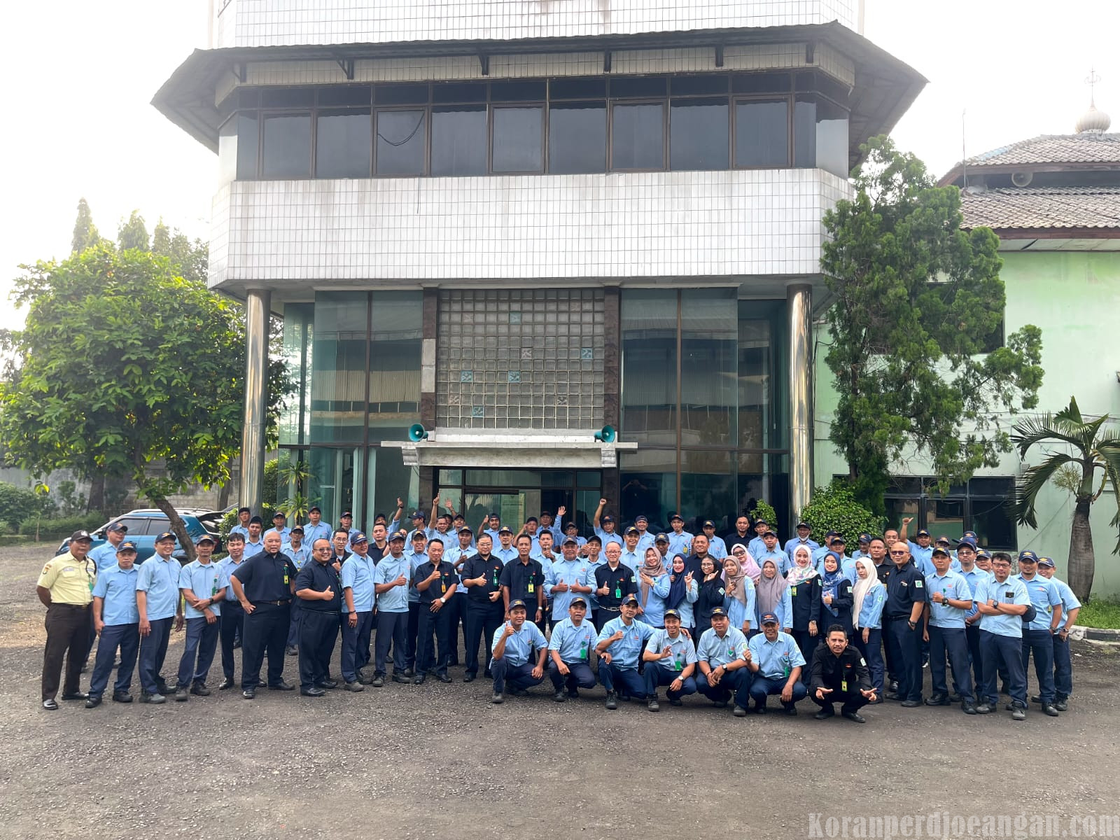 Halal Bihalal Karyawan PT Dein Prima Generator Sekaligus Pelepasan Purna Tugas karyawan