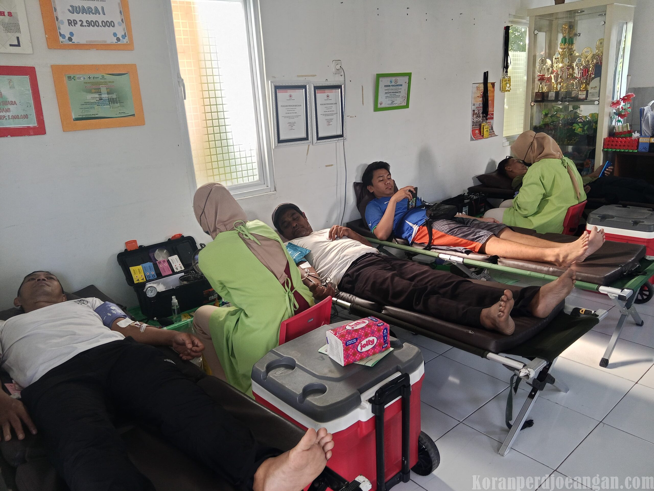 RW 08 Asri Pratama dan PMI Kabupaten Bekasi Gelar Donor Darah