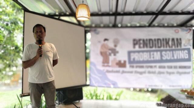 Generasi Tangguh Hadapi Tantangan Global: Pesan Kewaspadaan dari KC FSPMI di Pendidikan Problem Solving