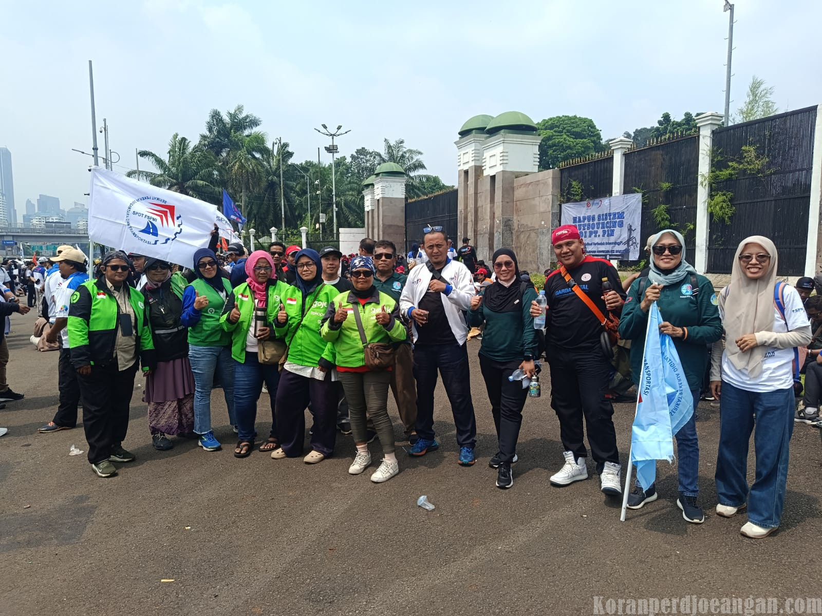 Ojol SPDT FSPMI Turun ke DPR RI, Suarakan Hak Pekerja Jelang May Day 2026