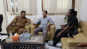 Bangunan Ada, Petugas Nihil: FSPMI Tuban Datangi Dinsos