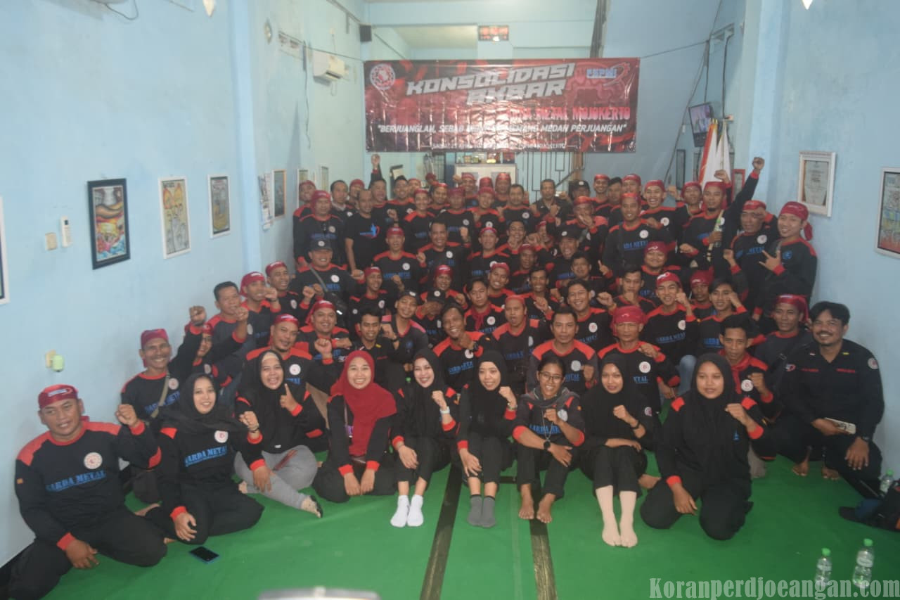 Konsolidasi Akbar Garda Metal FSPMI Mojokerto : Berjuanglah, Sebab hidup ini memang medan Perjuangan