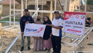 Serikat Pekerja FSPMI Musashi Salurkan Bantuan Langsung ke Aceh Tamiang