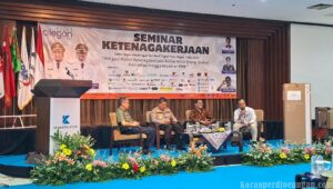 Mitigasi Dampak Krisis Energi Global Melalui Seminar Ketenagakerjaan dan Aksi Sosial