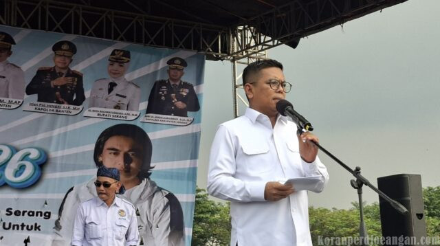 May Day 2026: Gubernur Andra Soni Tegaskan Percaloan Tenaga Kerja Adalah Kejahatan