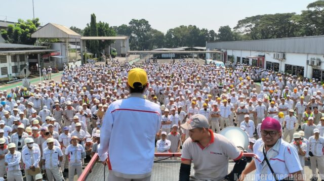 Mogok Kerja: Senjata Terakhir Kaum Buruh yang Paling Ditakuti Pengusaha