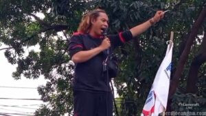 Orasi VP FSPMI Rifqi Mubarok di Depan PN Jakarta Timur Sindir Penggugat: Lo Sapa?