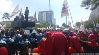 Di Balik Aksi Unjuk Rasa Buruh Indomarco Prismatama: Jeritan Pekerja yang Kehilangan Hak Lembur Saat Hari Libur Di Balik Aksi Unjuk Rasa Buruh Indomarco Prismatama: Jeritan Pekerja yang Kehilangan Hak Lembur Saat Hari Libur