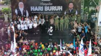Iringan Lagu Nasional Sambut Kemunculan Gubernur Jatim di Aksi Mayday