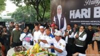 Ribuan Buruh Tumpah Ruah di Depan Kantor Gubernur, Armuji: Tetap Semangat Perjuangkan Hak!