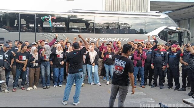 Ratusan Anggota PUK PT FCC Indonesia Berangkat ke Monas Peringati May Day 2026