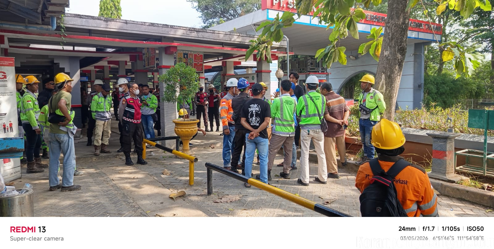 Buruh Tuban Hadapi Ketidakpastian Pasca May Day, ID Card Dinonaktifkan Pekerja Tidak Bisa Masuk Area Pabrik