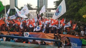 Ribuan Buruh KSPI dan Partai Buruh Geruduk Kemenaker, Tuntut Cabut Permenaker 7/2026