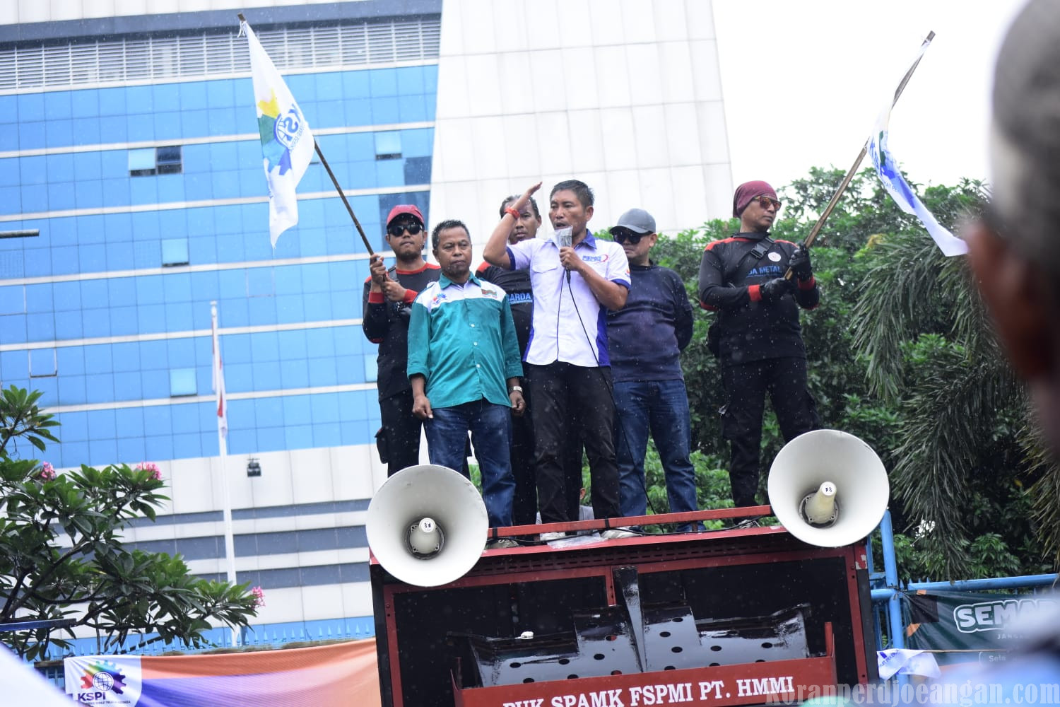 Mengungkap Tabir Dibalik Proses Pembuatan Permenaker 7/2026 Tentang Alih Daya di Demo Buruh KSPI