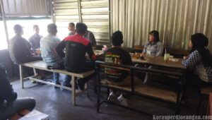 Kepesertaan Dinonaktifkan, Jamkeswatch Fasilitasi Pertemuan Pekerja PT KRI yang terPHK  dengan BPJS Kesehatan