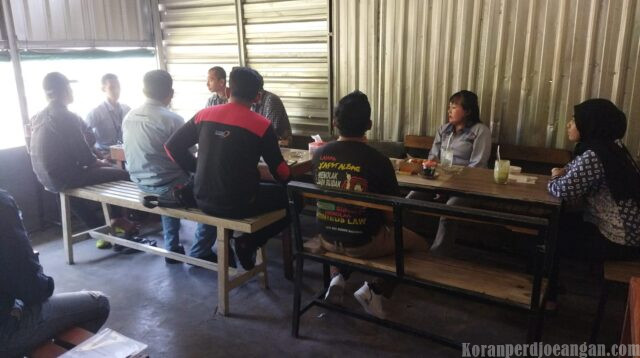Kepesertaan Dinonaktifkan, Jamkeswatch Fasilitasi Pertemuan Pekerja PT KRI yang terPHK  dengan BPJS Kesehatan