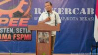 Sekretaris KC FSPMI Bekasi Ajak SPEE Kabupaten/Kota Bekasi Besarkan dan Rawat Organisasi Sekretaris KC FSPMI Bekasi Ajak SPEE Kabupaten/Kota Bekasi Besarkan dan Rawat Organisasi