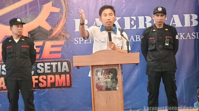 Begini Sambutan Presiden FSPMI dalam Rakercab SPEE Bekasi