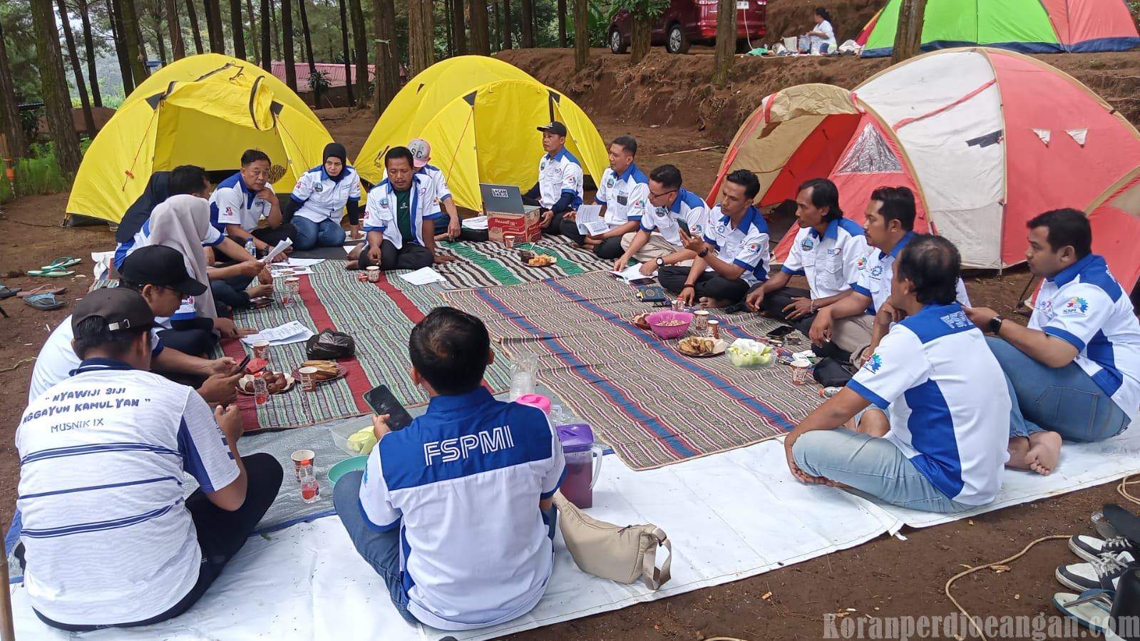 Mandiri dan Solid! Hemat Anggaran, FSPMI PT Nachindo Tape Industry Gelar Rakernik I di Alam Terbuka Trawas