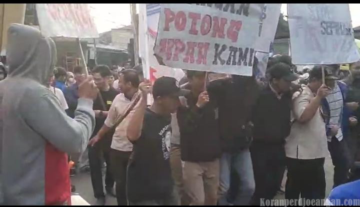 Genap Satu Bulan Aksi Unjuk Rasa, PUK SPAI FSPMI PT Immortal Cosmedika Indonesia Tegaskan Perjuangan Belum Berakhir