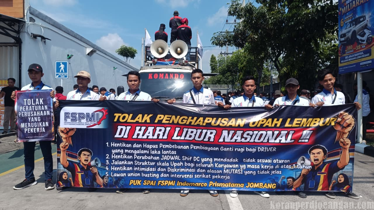 Aksi Buruh SPAI FSPMI Indomaret Jombang, Tuntut Perbaikan Aturan Kerja di Indomaret