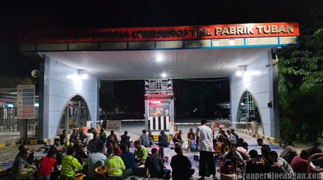 Gelombang Solidaritas PUK Terus Mengalir, Menguatkan Barisan Kawan-kawan Scaffolding