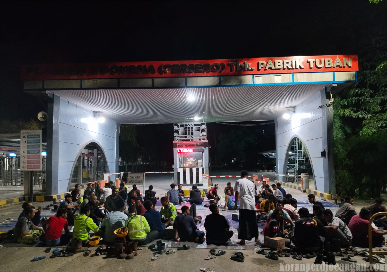 Gelombang Solidaritas PUK Terus Mengalir, Menguatkan Barisan Kawan-kawan Scaffolding