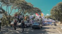Buruh Jawa Tengah Gelar Long March ke DPRD Jateng, Bawa 15 Tuntutan