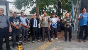 Berita Foto: Mereka yang Tak Pernah Mangkir Sejak Perkara Dimulai