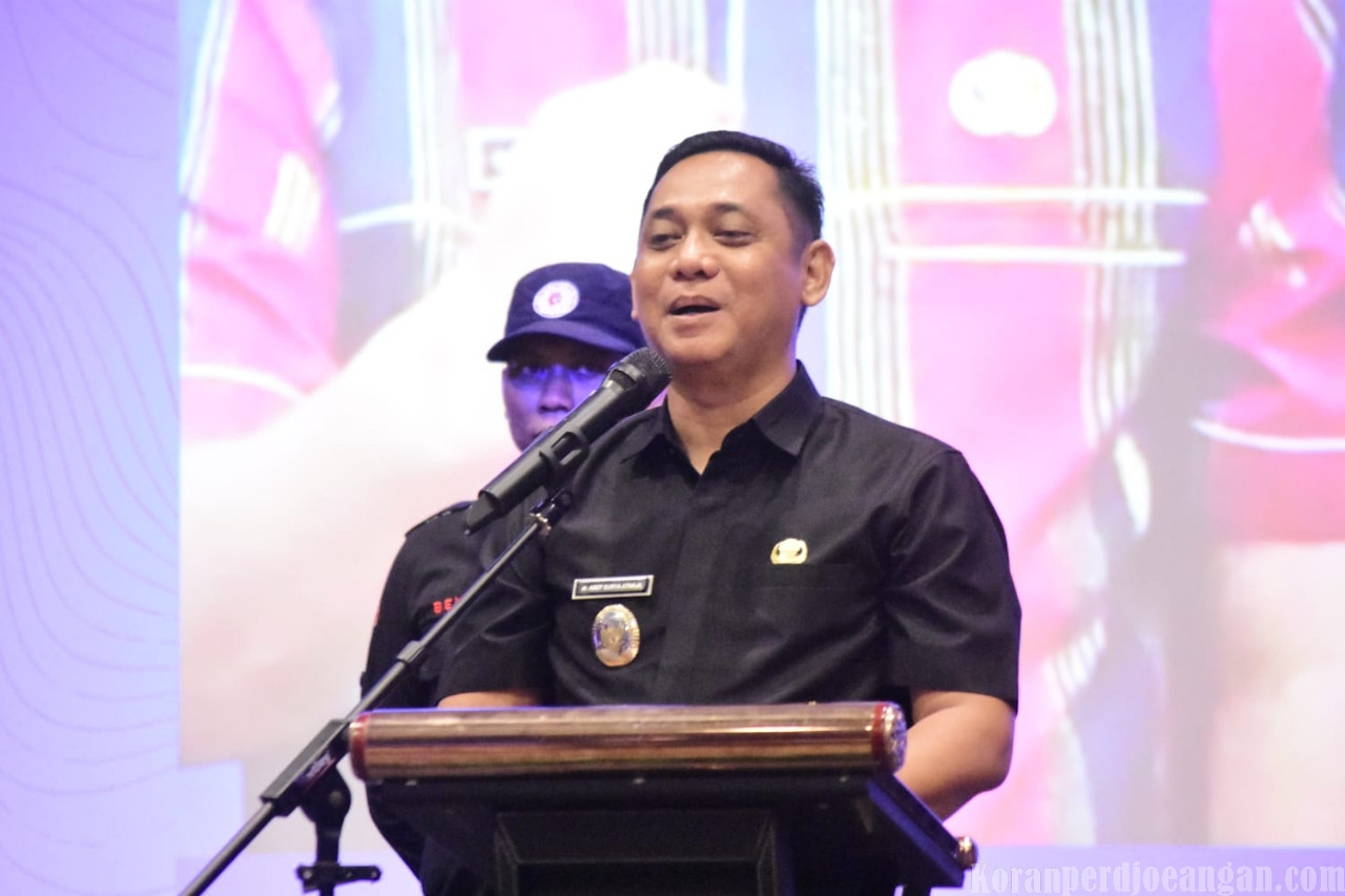 Plt Bupati Kabupaten Bekasi Hadiri Seremonial Pelantikan PP SPEE FSPMI