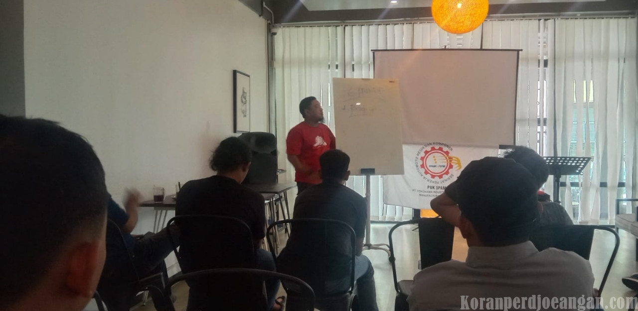 Dalam Giat Aksi Solidaritas Serikat PT Caterpillar Batam, Fuad BM Dorong Penguatan Pendidikan Serikat untuk Cegah Kriminalisasi dan PHK Pengurus