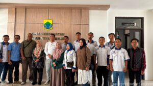 Kawal UHC, Dinkes Cianjur dan Jamkeswatch FSPMI Perkuat Sinergi Layanan Kesehatan