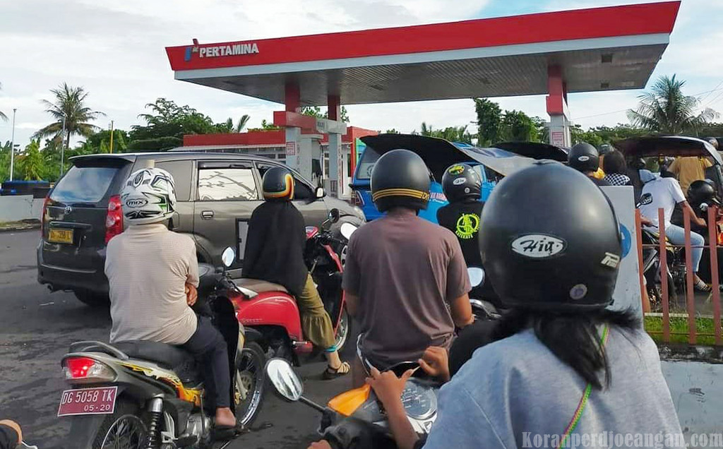 Pertamax Naik, Rakyat Beralih ke Pertalite. Kuota Tak Cukup, Lalu Rakyat Harus Bilang Apa?
