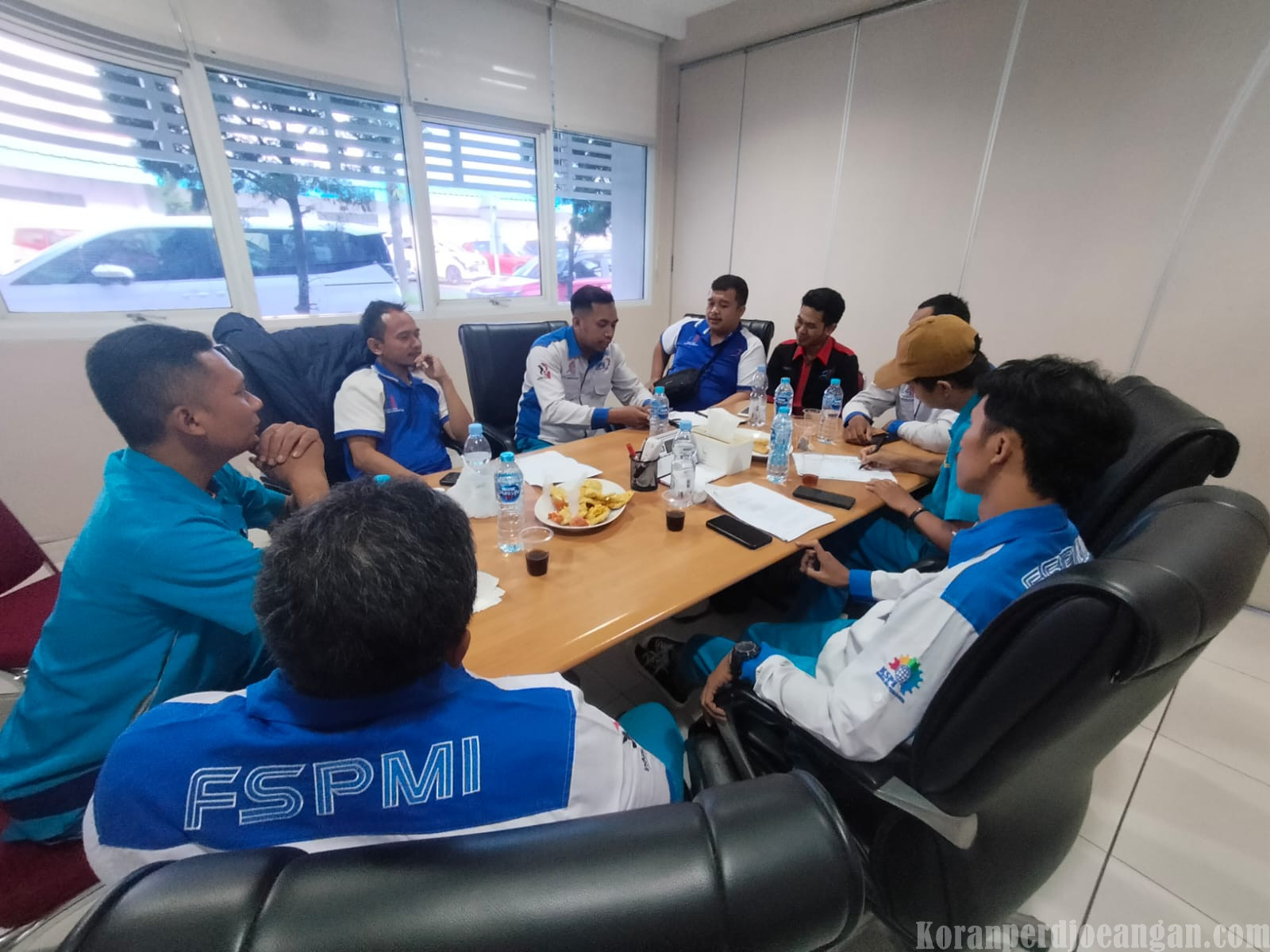 Usai Bertemu Manajemen, Serikat FSPMI PT Indopoly Langsung Gelar Rapat Pleno