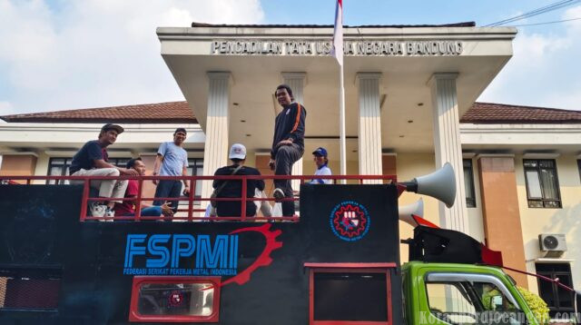Gugatan UMSK 2026 di PTUN Bandung:  Jejak Perlawanan Buruh Jawa Barat
