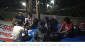 Persiapan Refreshing Course PC SPLP FSPMI Tangerang Dimulai, Panitia Mulai Bekerja Sejak Malam Hari