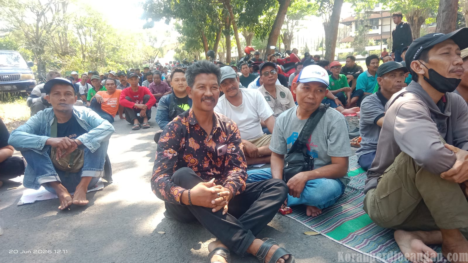 Ratusan Pekerja PT Pakerin Geruduk Mess Perusahaan, Tuntut Pembayaran Upah dan THR yang Tertahan