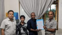 PUK SPPK FSPMI Resmi Serahkan Pencatatan Serikat ke Manajemen PT. RSS Kampar