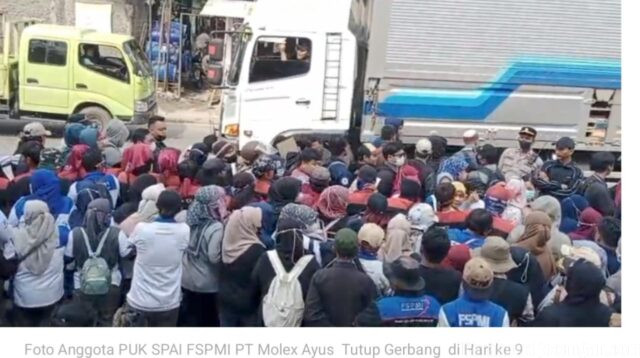 Tuntutan Hak Normatif Belum Terpenuhi, PUK SPAI FSPMI PT Molex Ayus Kembali Tutup Gerbang Perusahaan