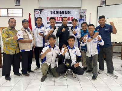 6 Kader Perwakilan FSPMI Tegal Ikuti Training of Facilitator