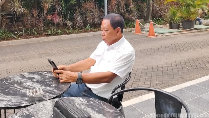 Jangan Karena Kebodohan dan Pujian, Tenggelam Dalam Penindasan